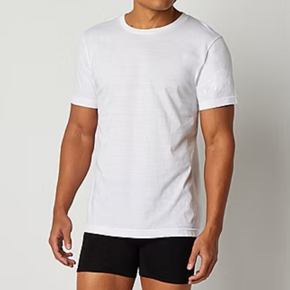 IZOD MEN’S 4 PACK SHORT SLEEVE CLASSIC CREW NECK T-SHIRTS